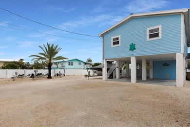 Built in 2019 on a 7,412 sq ft Lot! This modern home features - photo 10