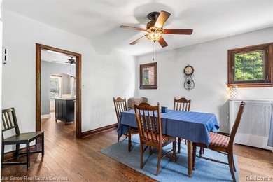 Welcome home to this timeless brick Tudor in the heart of Grosse - photo 11