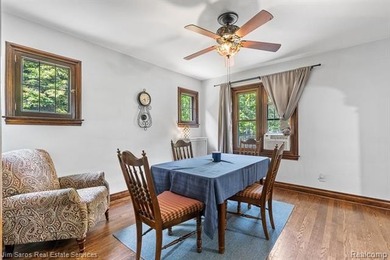 Welcome home to this timeless brick Tudor in the heart of Grosse - photo 12