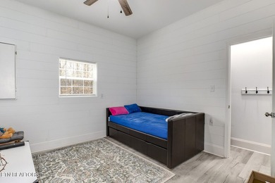Are you looking for a private lake/water access home that is SOLD - photo 14