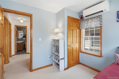 Location, Location! Turn-Key Gem Near Bowne Park Beautifully - photo 16