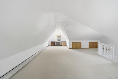 Location, Location! Turn-Key Gem Near Bowne Park Beautifully - photo 21