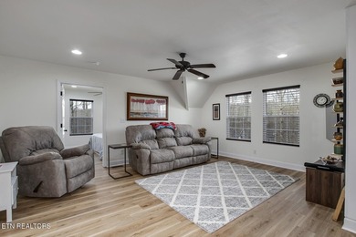 Are you looking for a private lake/water access home that is SOLD - photo 25