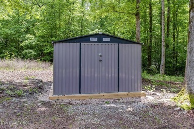 Are you looking for a private lake/water access home that is SOLD - photo 37