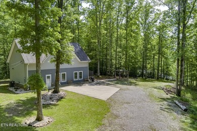 Are you looking for a private lake/water access home that is SOLD - photo 41