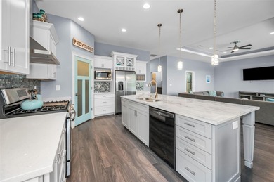 Experience the best of Florida living in this stunning 2-bedroom - photo 22