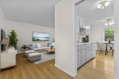 Welcome to easy living in this charming first-level 1-bedroom - photo 3
