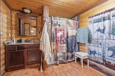 Hunter's Paradise! Situated on approximately +/- 129.46 - photo 10
