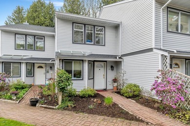 Welcome to The Odyssey! This spacious 1,742 sq ft townhouse is - photo 1