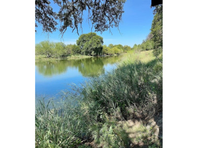 Lake Acreage For Sale in Roosevelt, Texas