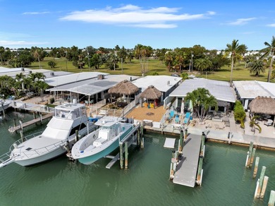 Welcome to your Waterfront Paradise! This beautifully remodeled - photo 8