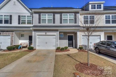 Lake Norman Townhome/Townhouse For Sale in Sherrills Ford North Carolina