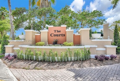 Impeccable 3BD/2BA residence located in the highly desirable - photo 1