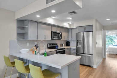 STUNNING KCB WATERFRONT DUPLEX! This beautifully renovated - photo 7