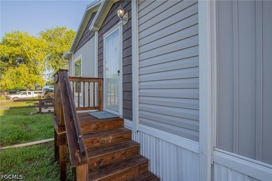 Take a tour to this 3-bedroom, 2-bathroom manufactured home - photo 5