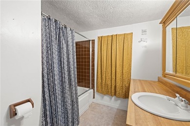 Move right into this 3 bedroom and 2bath home in the City of - photo 13