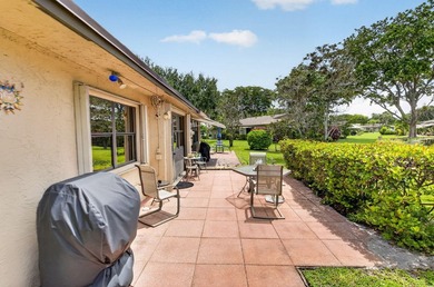 This charming 2 bedroom, 2 bathroom villa offers comfortable - photo 13
