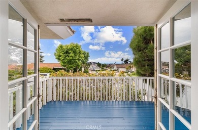 905 Emerald Bay is a light-filled corner lot bungalow offering 2 - photo 16