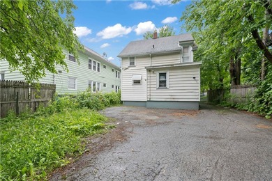 Move right into this 3 bedroom and 2bath home in the City of - photo 22