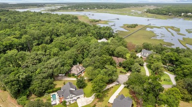Experience an idyllic Lowcountry lifestyle in Gift Plantation - photo 2