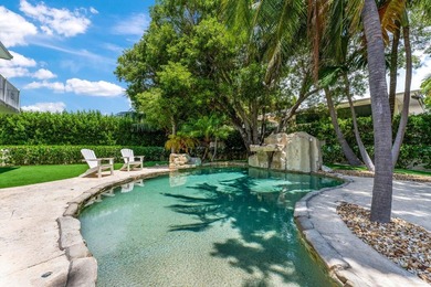 Welcome to your private island retreat on prestigious Plantation - photo 1