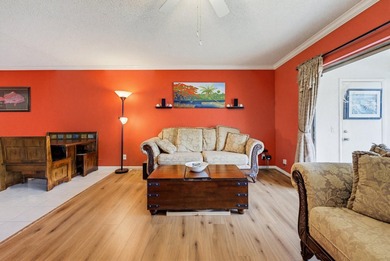 Enjoy easy FL. living in this charming 1-bedroom, 1-bath condo - photo 14