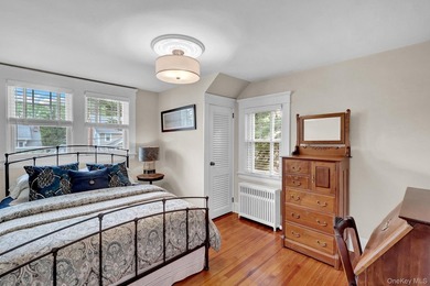 Welcome to 56 Oakland Drive, just a short stroll to the heart of - photo 16