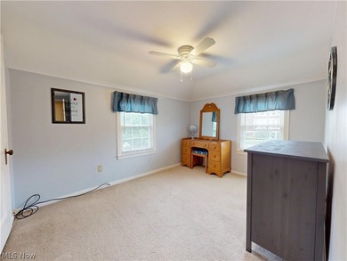 Welcome to this pride-of-ownership Colonial, ideally located - photo 20