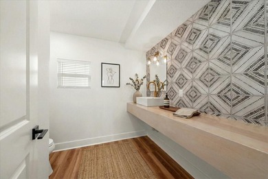 One or more photo(s) has been virtually staged. Welcome to your - photo 23