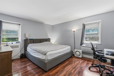 Pet-Friendly Corner Unit with Indoor Garage Parking - Just a - photo 10