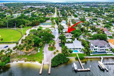 RARE OPPORTUNITY in North Palm Beach with this spacious - photo 1