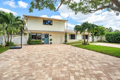RARE OPPORTUNITY in North Palm Beach with this spacious - photo 2