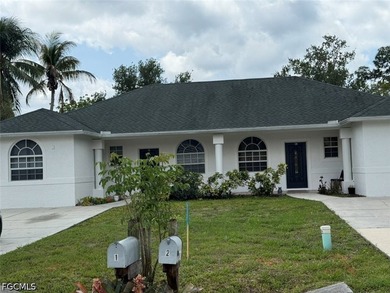 Welcome to an exceptional income-producing property in the heart - photo 2