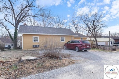 MOTIVATED SELLER! Enjoy the lake lifestyle without the lakefront - photo 12
