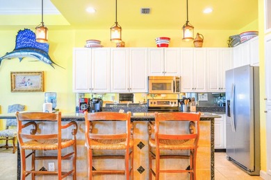 GULF-FRONT PENTHOUSE + EXPANSIVE TERRACE WITH PRIVATE POOL! - photo 16