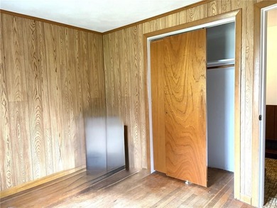 THIS IS A SPACIOUS 3 BED, 1 BATH RANCH WITH A HUGE FIRST FLOOR - photo 24