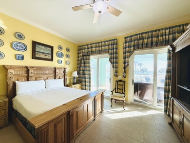 GULF-FRONT PENTHOUSE + EXPANSIVE TERRACE WITH PRIVATE POOL! - photo 25