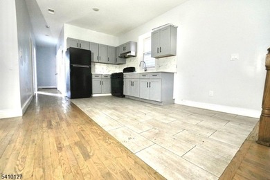 Attention builders and investors ? a rare chance to acquire a - photo 2