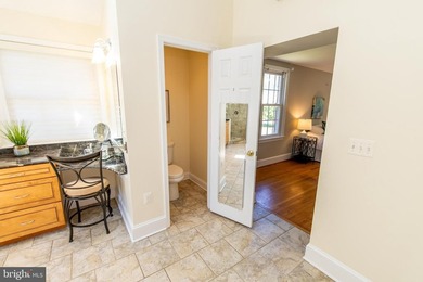 Welcome to this beautiful brick home on a quiet, dead end street - photo 33