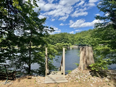 Beautiful lot with deeded access to the Hudson River!!! Build - photo 4
