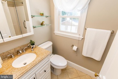 Welcome to this beautiful brick home on a quiet, dead end street - photo 36