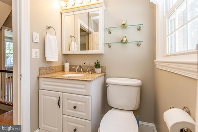 Welcome to this beautiful brick home on a quiet, dead end street - photo 37