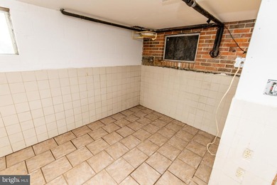 Welcome to this beautiful brick home on a quiet, dead end street - photo 50