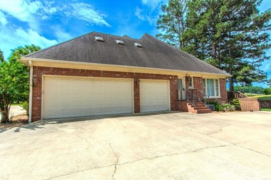 Always dreamed of living on a golf course. Here is your chance - photo 3