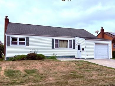 Welcome to this 3 bedroom Ranch on a desirable block in - photo 1
