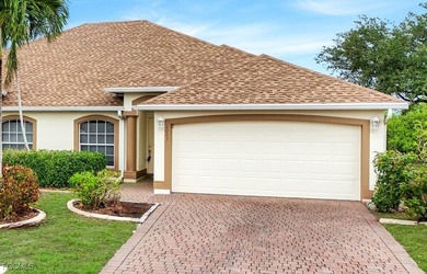 Cape Coral Lakes Area Home For Sale in Cape Coral Florida