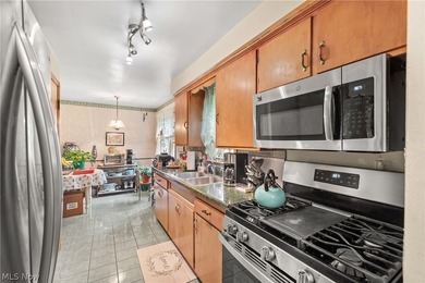 Charming Cape Cod home in the heart of Bay Village will impress - photo 11