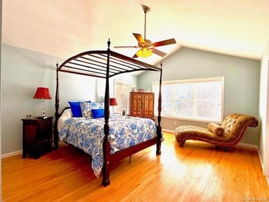 Welcome to this lovely 3 bedroom 2 1/2 bath home with private - photo 12