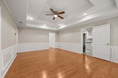 Welcome home to this beautiful 4 bedroom, 3 bathroom 1 story - photo 13