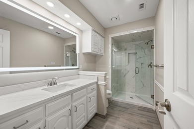 Welcome home to this beautiful 4 bedroom, 3 bathroom 1 story - photo 17